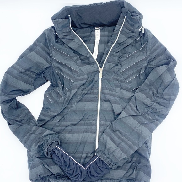 Lululemon black & Gray stripped hooded jacket 4 - Picture 1 of 10